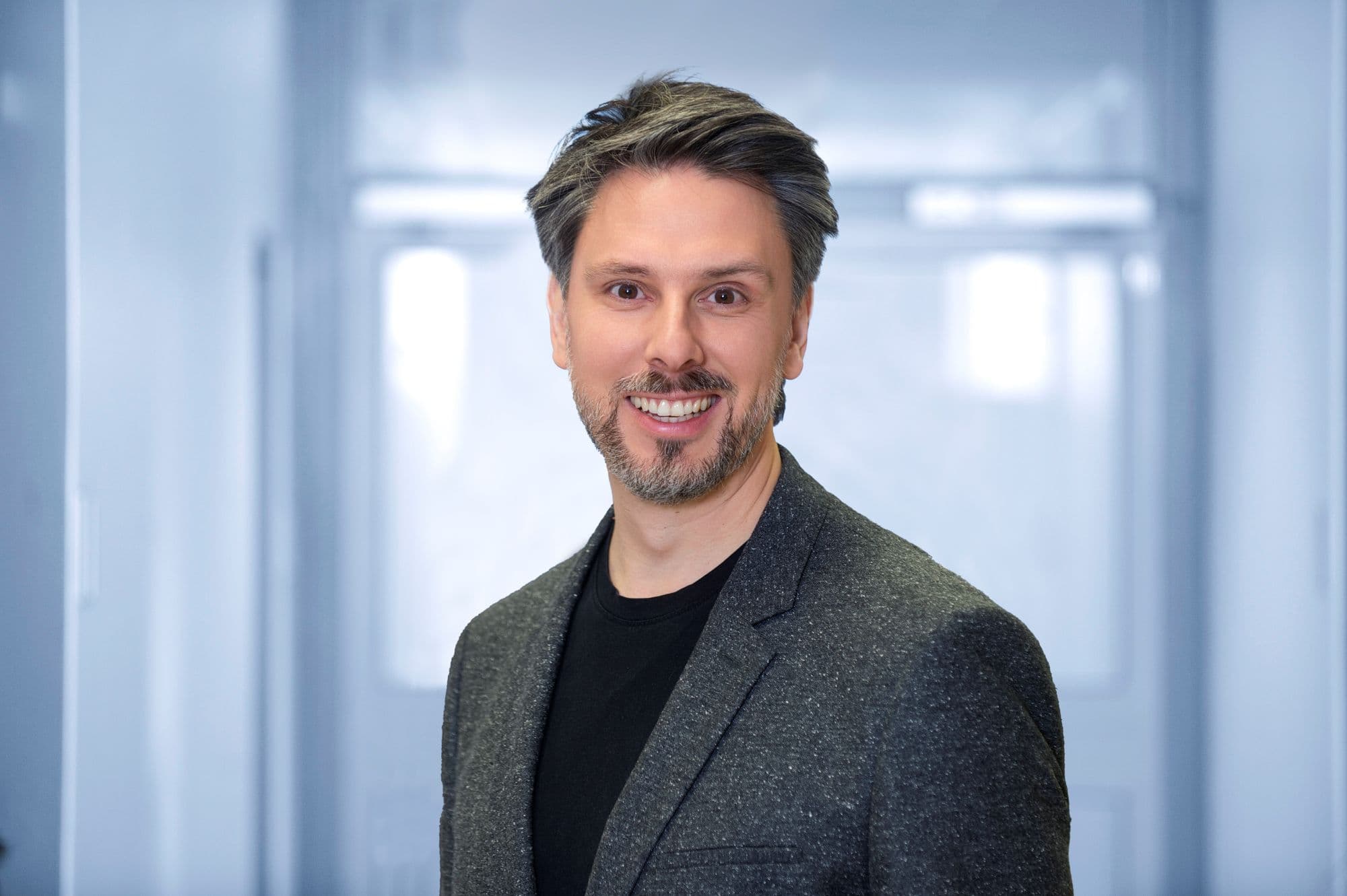 Prof. Dr. Hannes Rothe